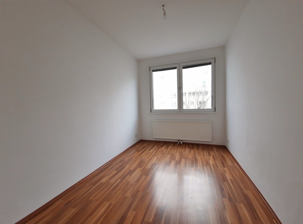 Schlafzimmer (2)